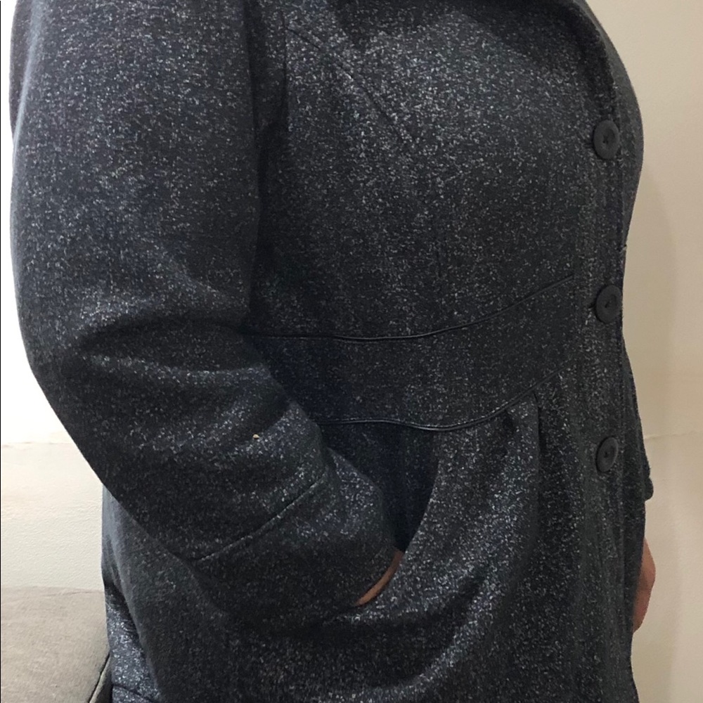 Jacket - Picture 3 of 8